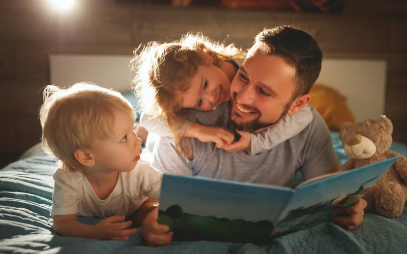 کتاب خواندن برای کودکان