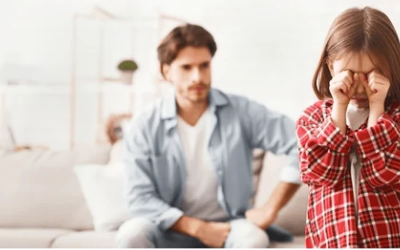 بی توجهی به احساسات کودک